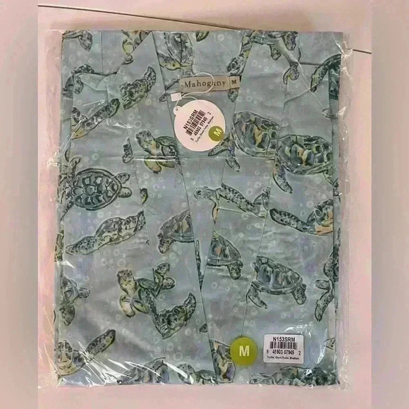 BNWT Mahogany Kimono  Style Robe with Sea Turtles Size S - Picture 2 of 11